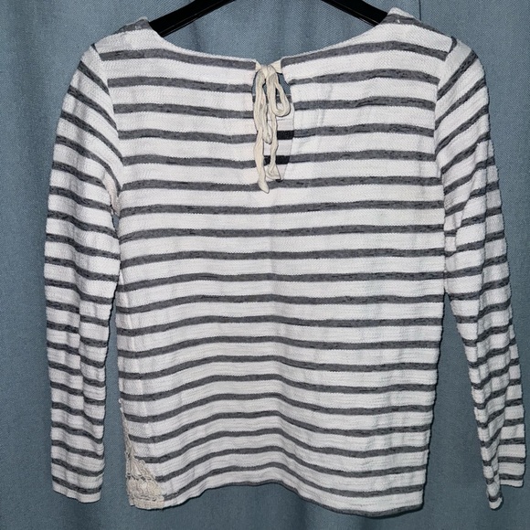 Cupio Crochet Boho Strip Top - Picture 3 of 6